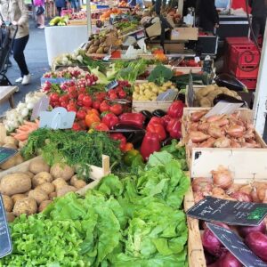 marché hebdomadaire de Jullouville